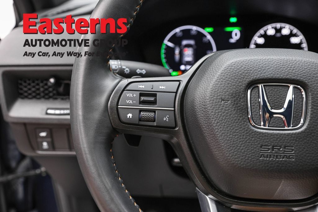 Used 2025 Honda CR-V Sport-L image 15