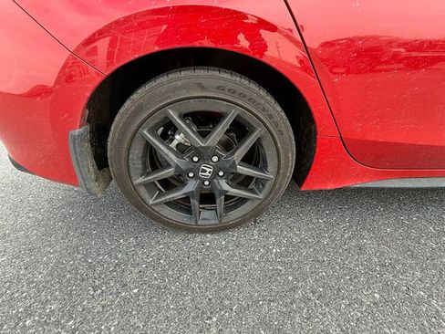 Used 2024 Honda Civic Sport image 17