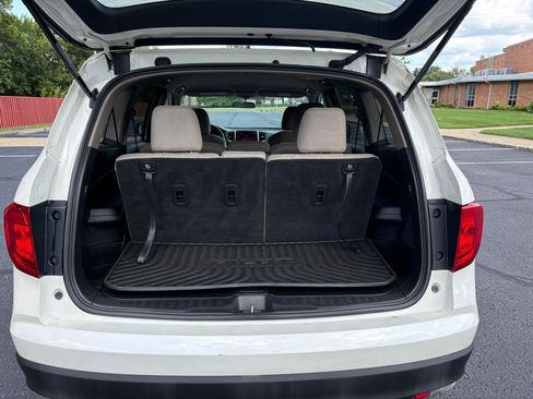 Used 2016 Honda Pilot EX image 17