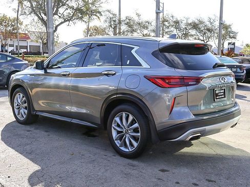 Used 2022 INFINITI QX50 Luxe FWD image 8