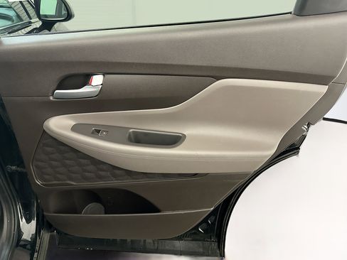 Used 2019 Hyundai Santa Fe SE AWD/4WD image 30