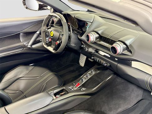Used 2021 Ferrari 812 GTS RWD image 29