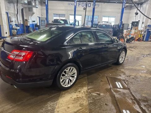 Used 2019 Ford Taurus Limited FWD image 4