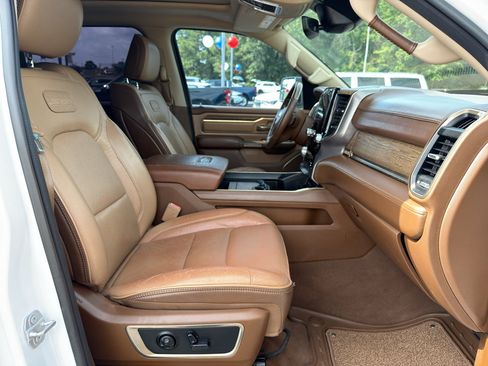 Used 2019 RAM 1500 Limited AWD/4WD image 27