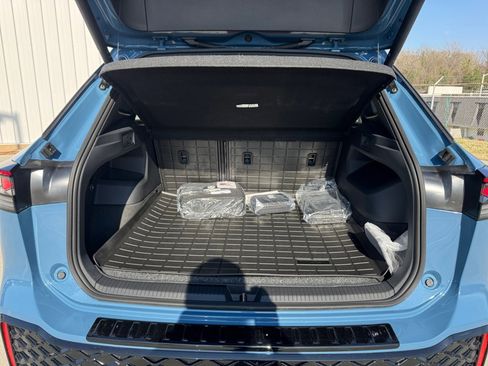 New 2026 Volkswagen Tiguan SEL R-Line image 15