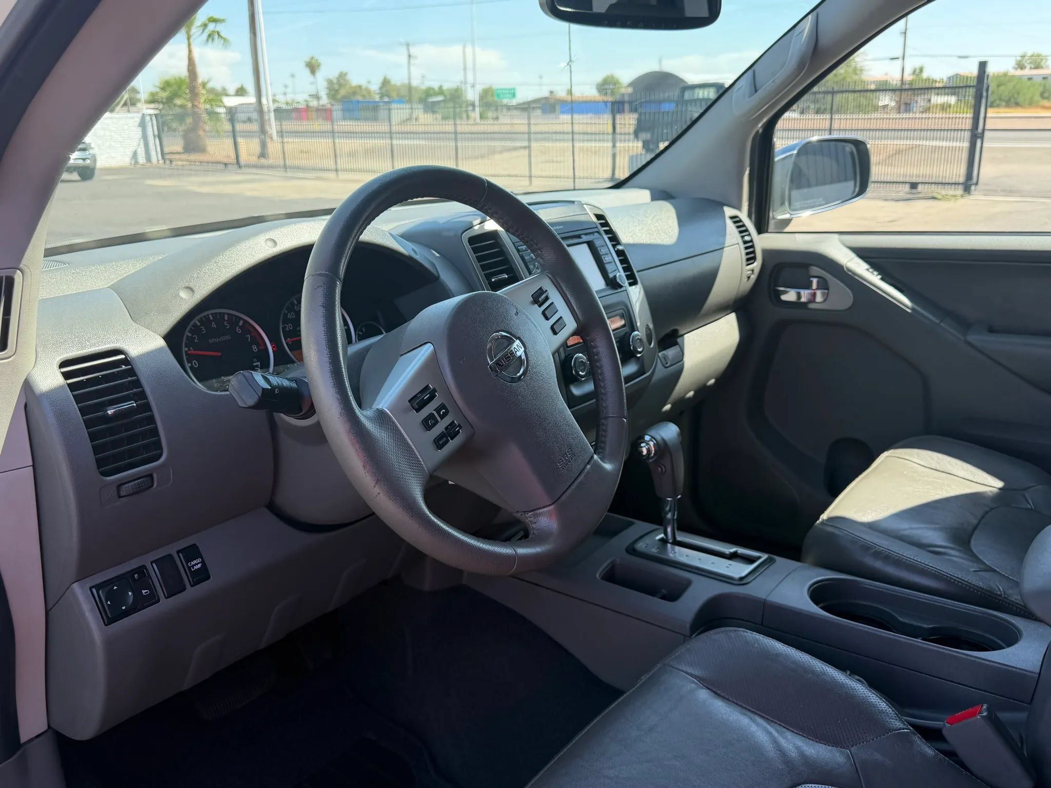 Used 2019 Nissan Frontier SL RWD image 11