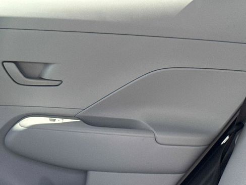 Used 2025 Hyundai Kona SEL image 14