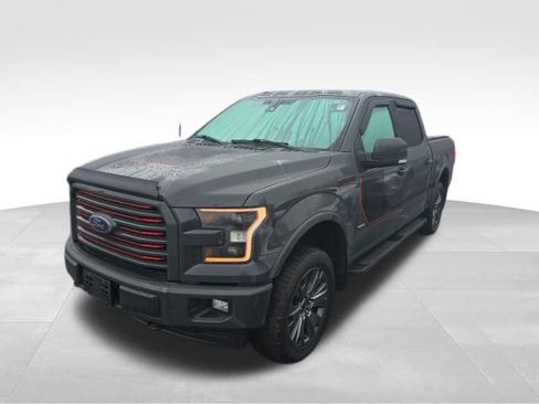 Used 2017 Ford F150 Lariat w/ Equipment Group 502A Luxury image 12