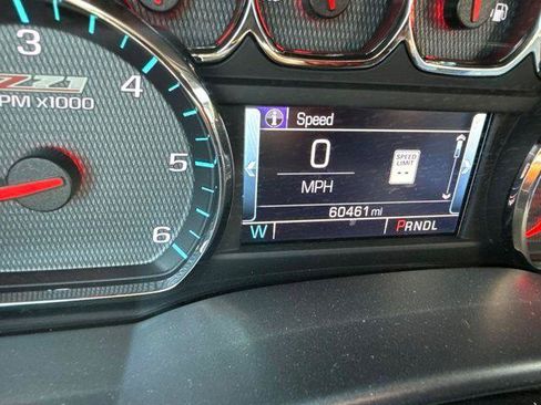 Used 2017 Chevrolet Silverado 1500 LT w/ All Star Edition AWD/4WD image 5