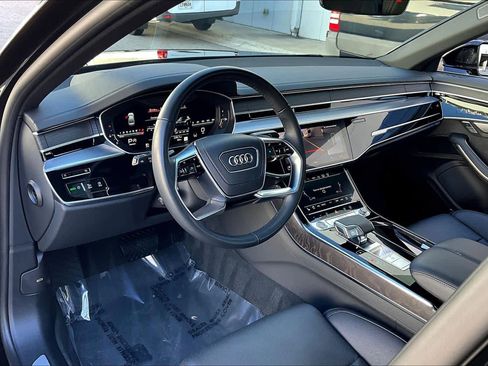 Used 2023 Audi A8 L 3.0T image 17