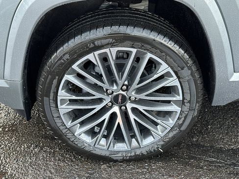 New 2026 GMC Terrain Denali w/ LPO, Floor Liner Package image 31