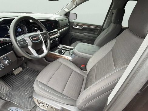 Used 2024 GMC Sierra 1500 Elevation RWD image 18