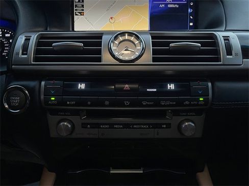 Used 2017 Lexus LS 460 AWD w/ Comfort Package image 32