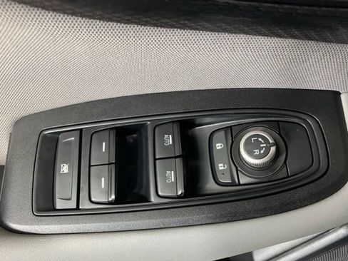 Used 2025 Subaru Legacy Premium AWD/4WD image 31