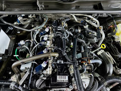 Used 2025 Toyota 4Runner SR5 image 33