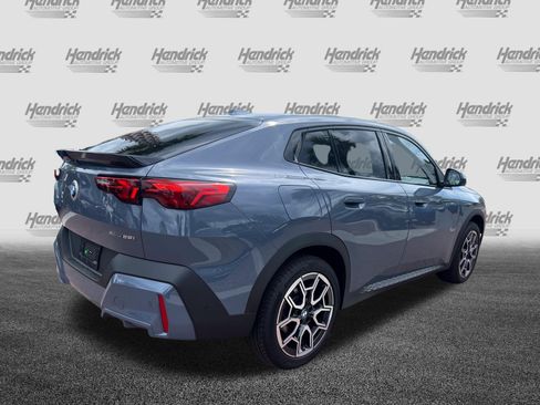 Certified 2025 BMW X2 xDrive28i AWD/4WD image 10