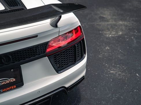 Used 2018 Audi R8 V10 plus AWD/4WD image 15