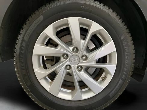Used 2019 Hyundai Tucson Value w/ Cargo Package AWD/4WD image 27