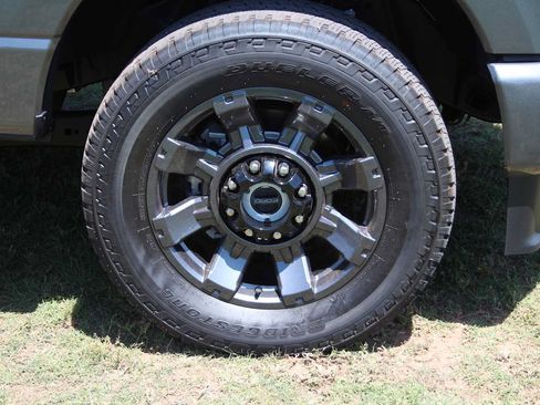 Used 2025 Ford F250 XL w/ STX Appearance Package AWD/4WD image 16