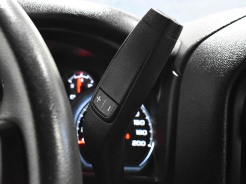 Used 2022 Chevrolet Silverado 2500 W/T w/ WT Convenience Package image 11