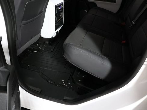 Used 2025 GMC Hummer EV 2X w/ LPO, Illumination Package AWD/4WD image 30