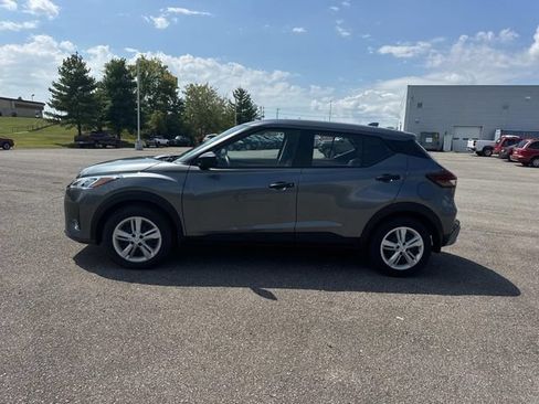 Certified 2023 Nissan Kicks S FWD image 7