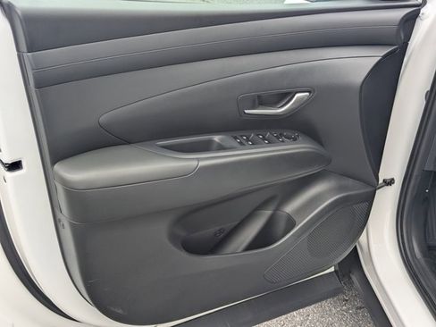 Used 2025 Hyundai Santa Cruz SE image 10