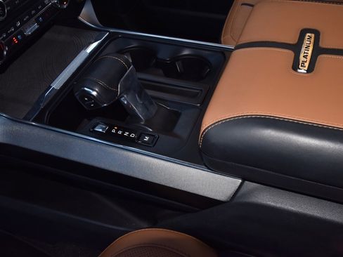 Certified 2022 Ford F150 Platinum w/ Equipment Group 701A High image 31