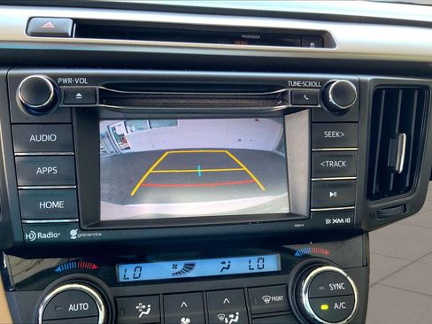 Used 2016 Toyota RAV4 XLE AWD/4WD image 26