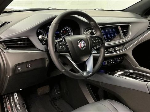 Used 2023 Buick Enclave Essence w/ Experience Buick Package FWD image 15