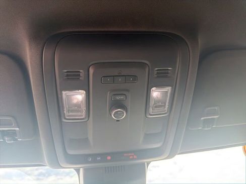 Used 2023 Chevrolet Tahoe RST AWD/4WD image 17