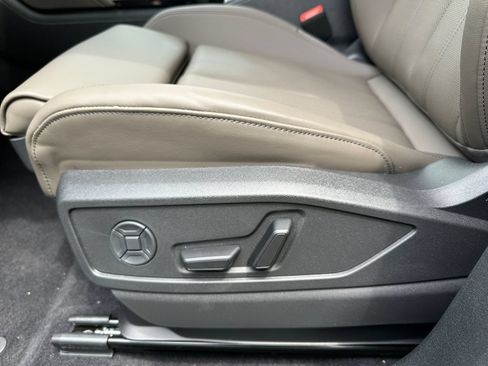 New 2026 Audi Q5 Premium Plus AWD/4WD image 25