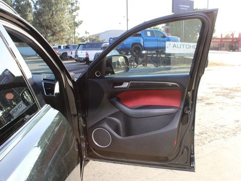 Used 2016 Audi SQ5 Premium Plus w/ Technology Package image 9