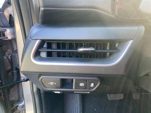 Used 2025 Kia K4 FWD image 21