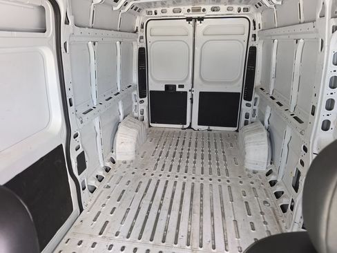 Used 2023 RAM ProMaster 2500 FWD image 23