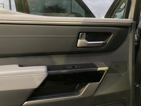 Used 2024 Toyota Tundra Limited w/ Power Package image 11