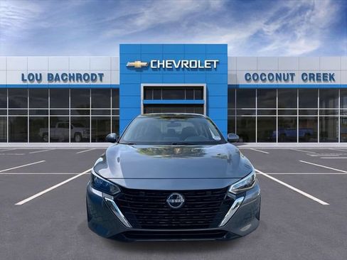 Used 2025 Nissan Sentra SV FWD image 3
