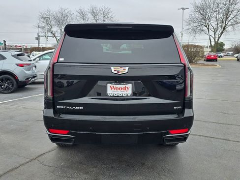 Used 2022 Cadillac Escalade Sport Platinum image 7