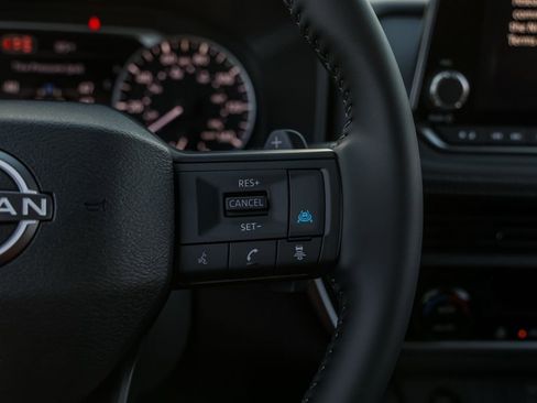 New 2026 Nissan Rogue SV FWD image 27