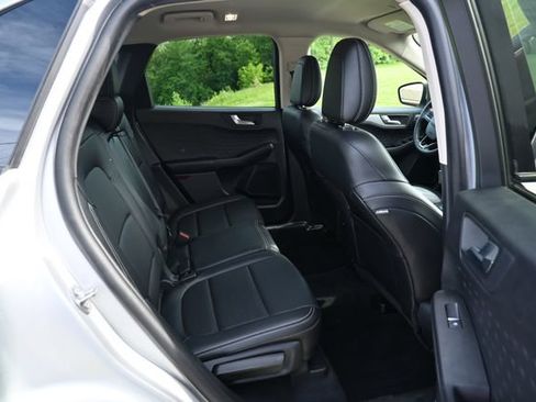 Used 2020 Ford Escape SEL AWD/4WD image 21