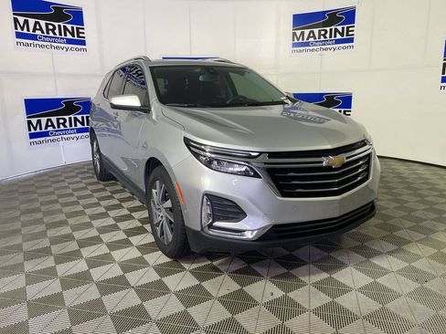 Used 2022 Chevrolet Equinox Premier FWD image 1