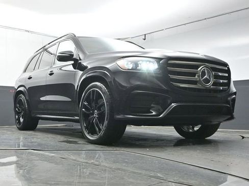 New 2026 Mercedes-Benz GLS 450 4MATIC image 36