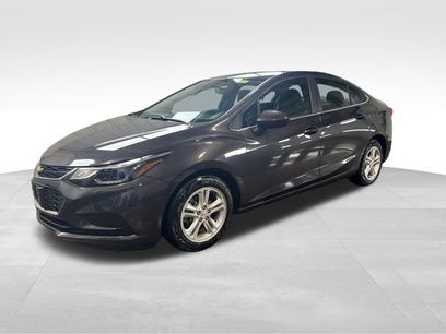 Used 2017 Chevrolet Cruze LT