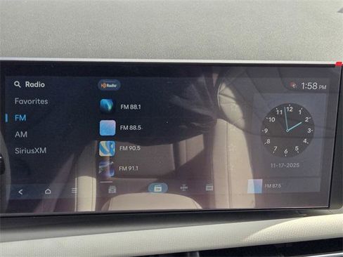 New 2026 Hyundai Tucson SEL image 13