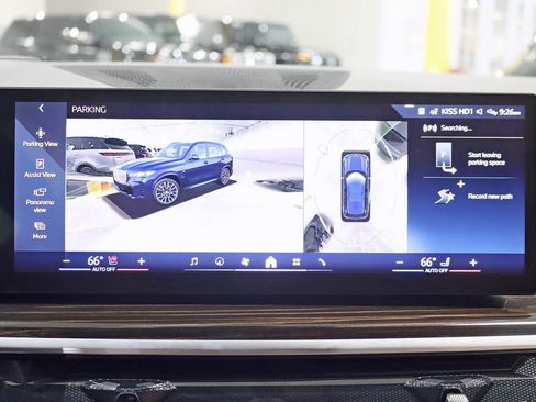 Used 2025 BMW X5 xDrive50e w/ M Sport Package image 22