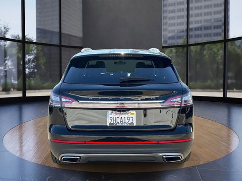 Used 2022 Lincoln Nautilus Black Label w/ Class II Trailer Tow Package image 4