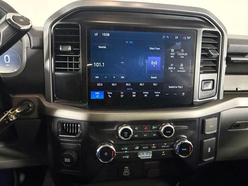 Used 2025 Ford F150 XLT w/ Equipment Group 301A Standard RWD image 17