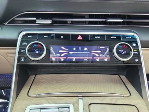 Used 2024 Genesis GV80 2.5T w/ Prestige Package image 51