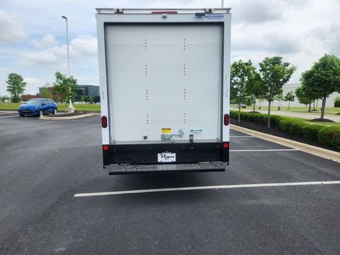 New 2024 Chevrolet Express 3500 w/ Power Convenience Package image 7