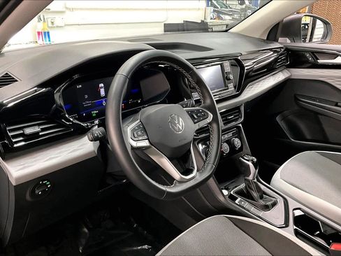 Used 2024 Volkswagen Taos S image 17